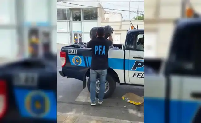 Pergamino: Allanan un comercio de ropa deportiva "trucha"