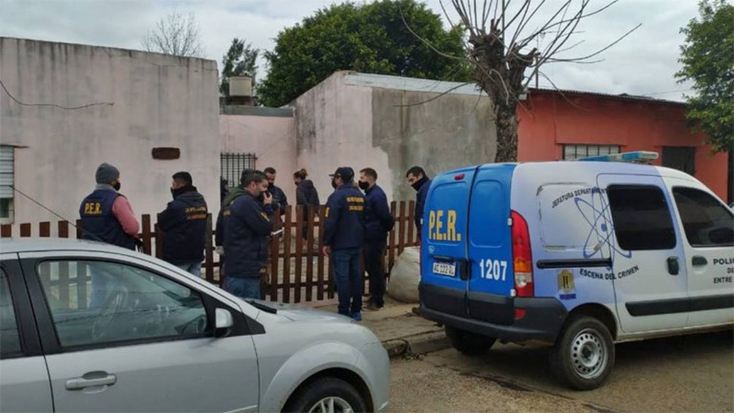 Allanamientos y un detenido por el crimen de la docente entrerriana