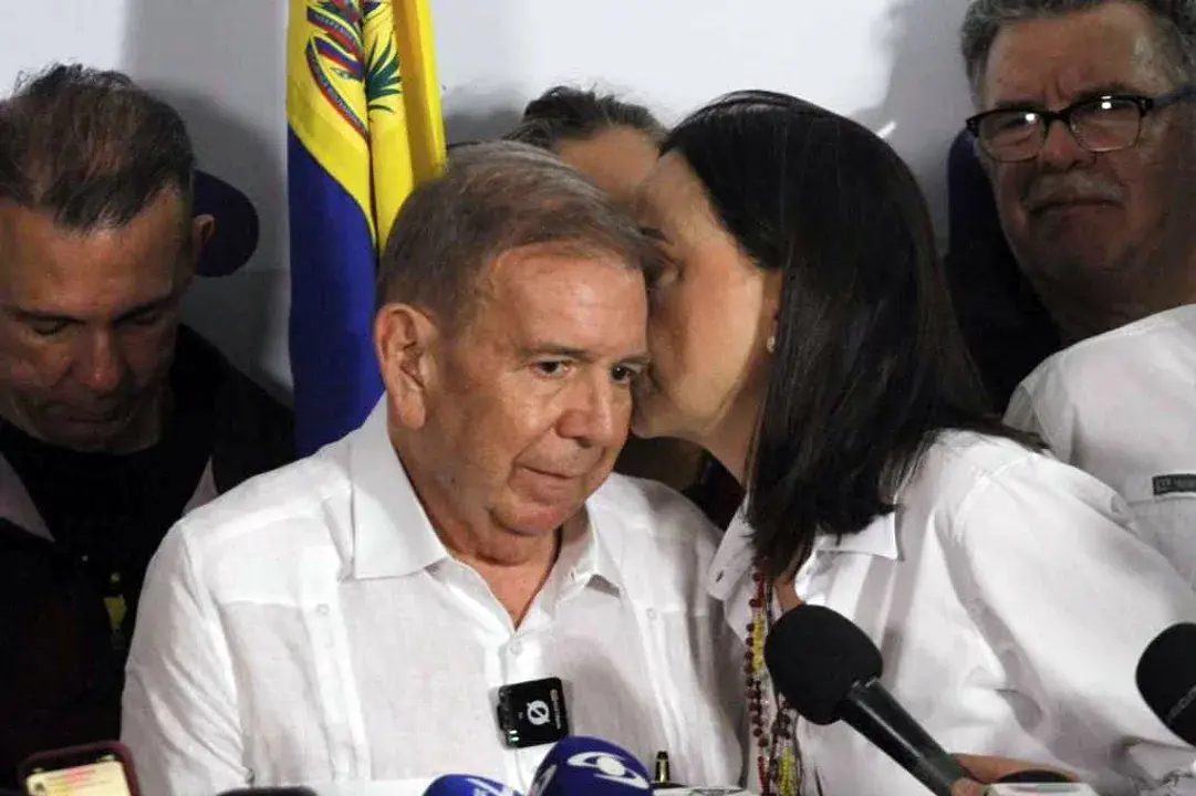 Edmundo González Urrutia con María Corina Machado (Redes Sociales)