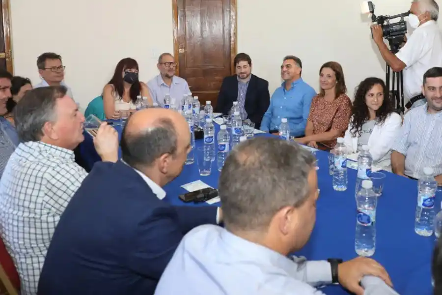 Cronograma electoral 2023: la Provincia se reunió con los partidos políticos