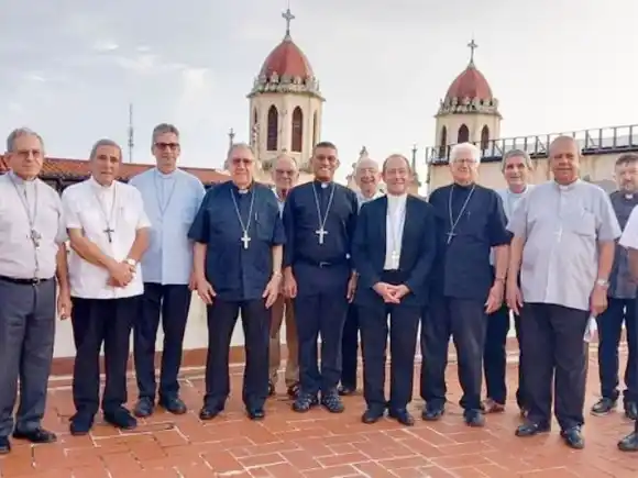 Los obispos afirman que la Isla necesita “cambios económicos y políticos”