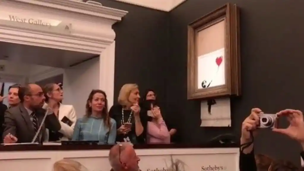 La obra de Banksy vendida en US$1,4 millones que luego se autodestruyó, ahora vale más
