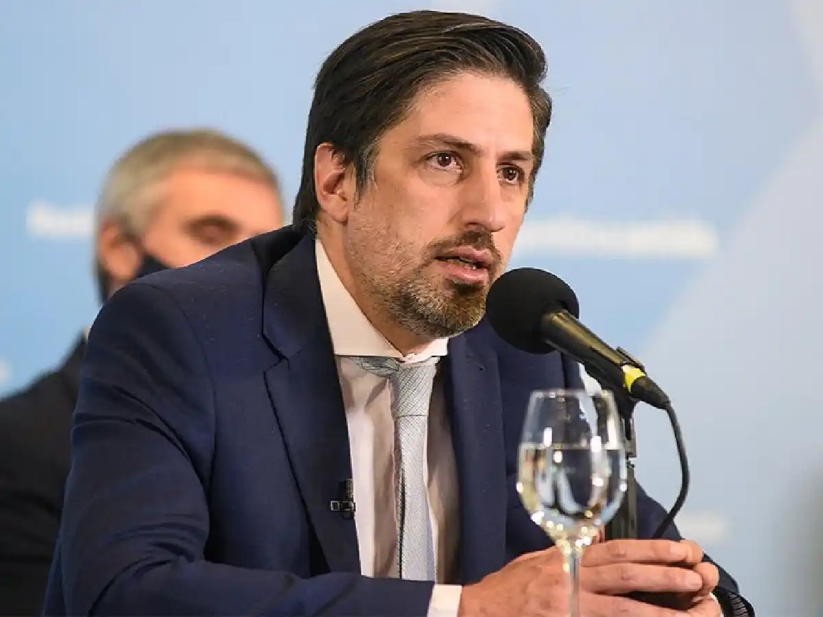 Trotta: "No se van a cerrar las escuelas"