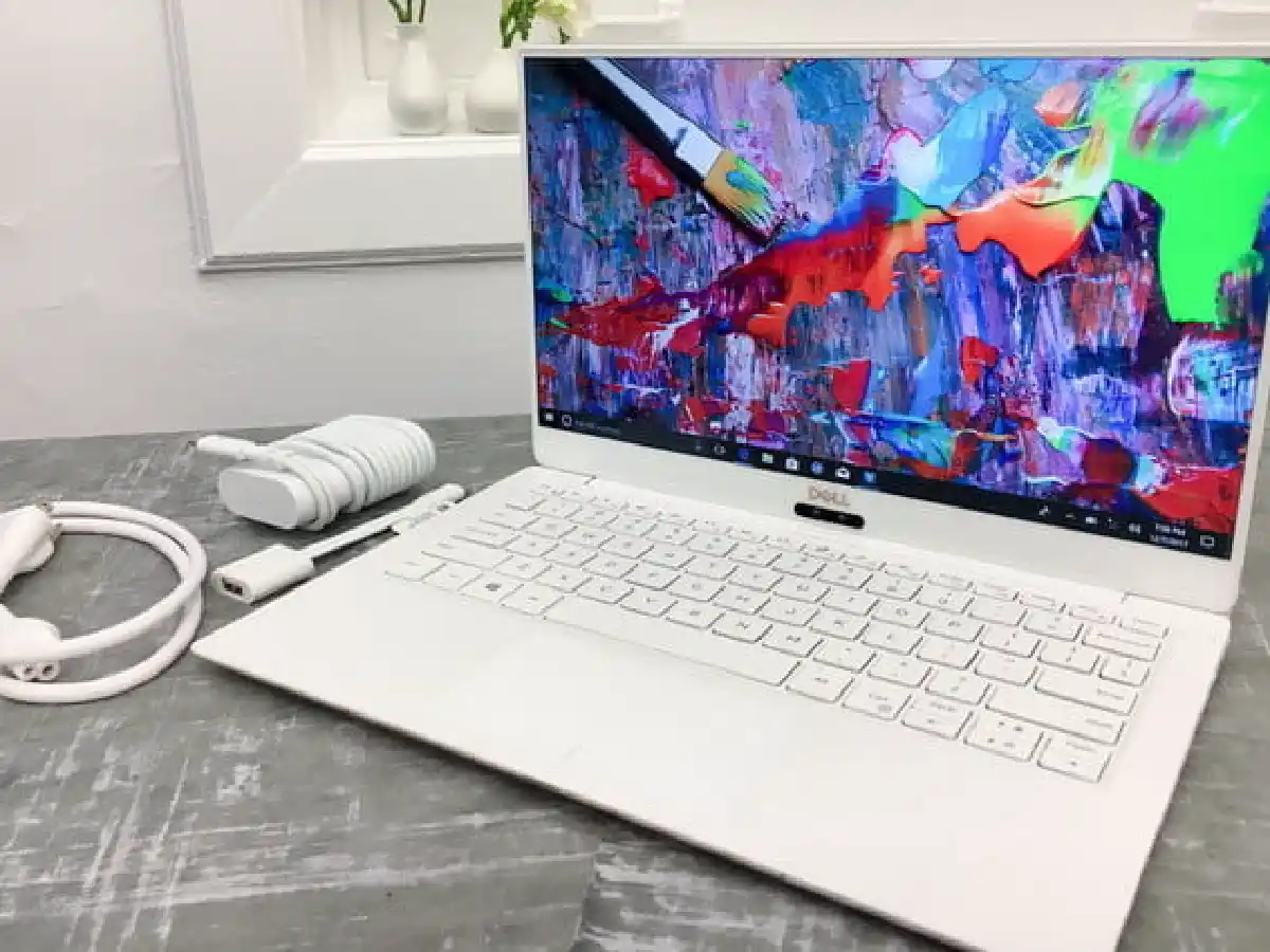 Computadoras: tras eliminar aranceles bajaron precios, aumentaron ventas y hay menor tecnología, según el gobierno