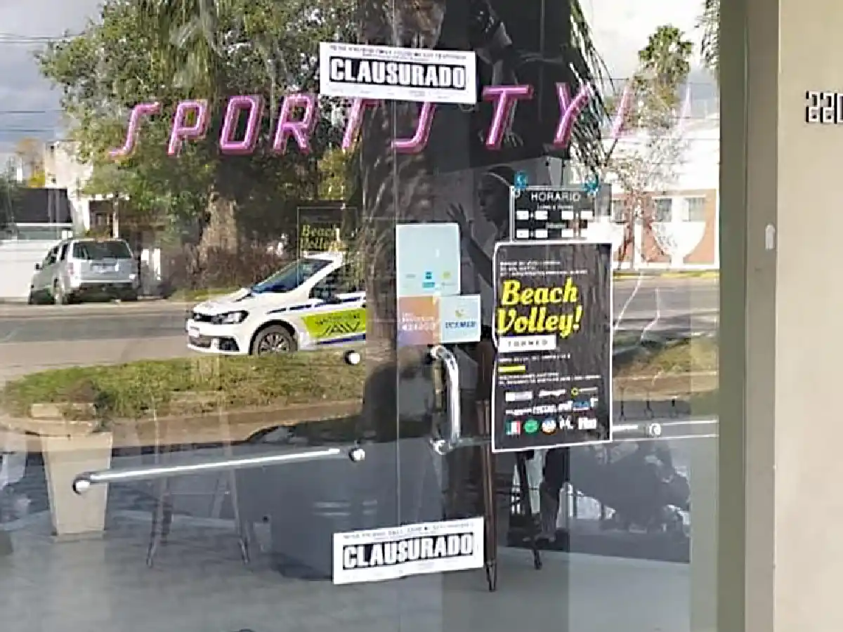 Clausuran un gimnasio de la ciudad por  organizar un torneo de beach vóley 