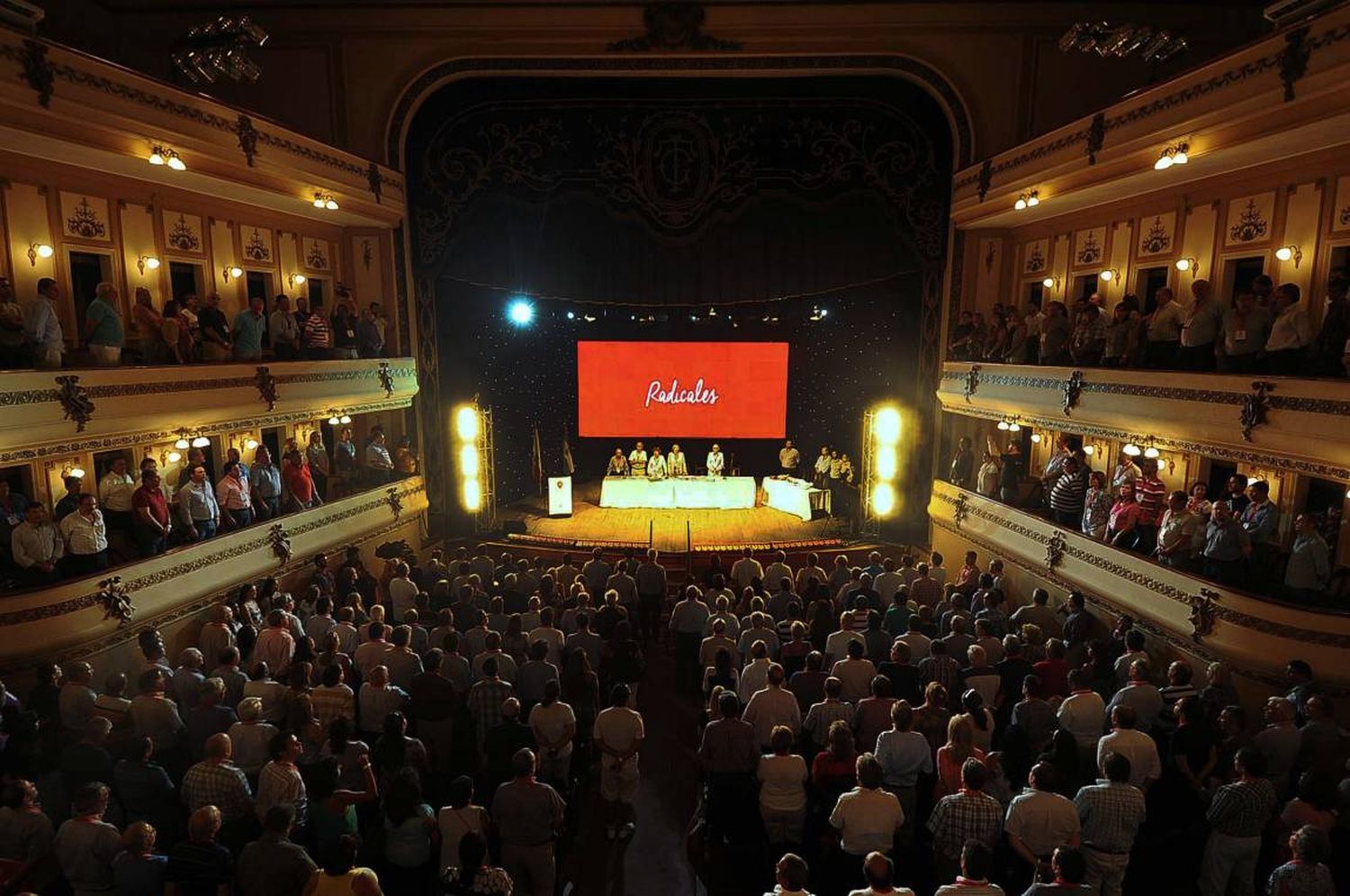 Vidal participa de la Convención Nacional de la UCR en La Plata