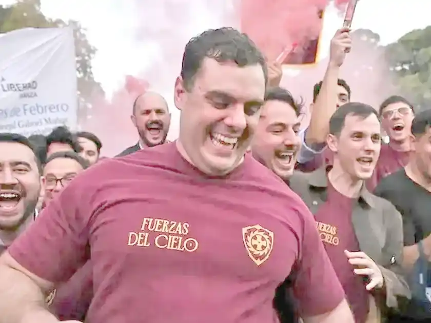 Las Fuerzas del Cielo, una de las organizaciones oficialistas.