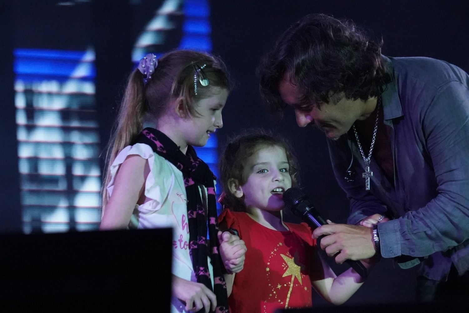 "Con amor", fue la frase que dijo Emma sobre como Diego Torres la recibió.