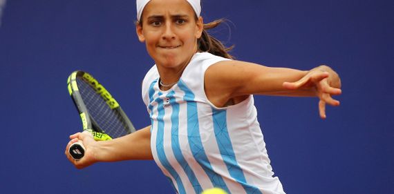 Carlé, eliminada en semifinales del doble