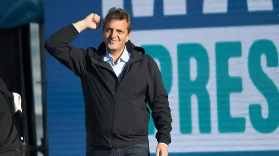 Massa eligió cerrar su campaña bonaerense desde una fábrica,