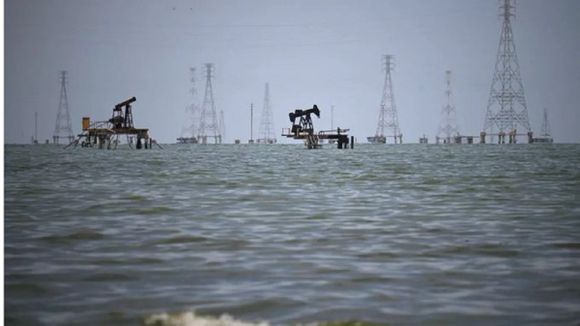 El MAL TIEMPO causó  hundimiento de barcaza en el Lago de Maracaibo: Pdvsa confirma muertes y desaparecidos