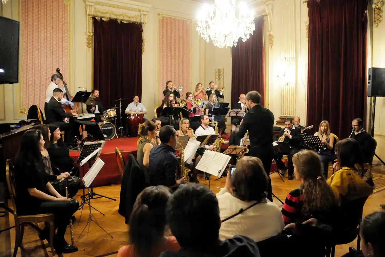 Agenda de eventos sociales y culturales