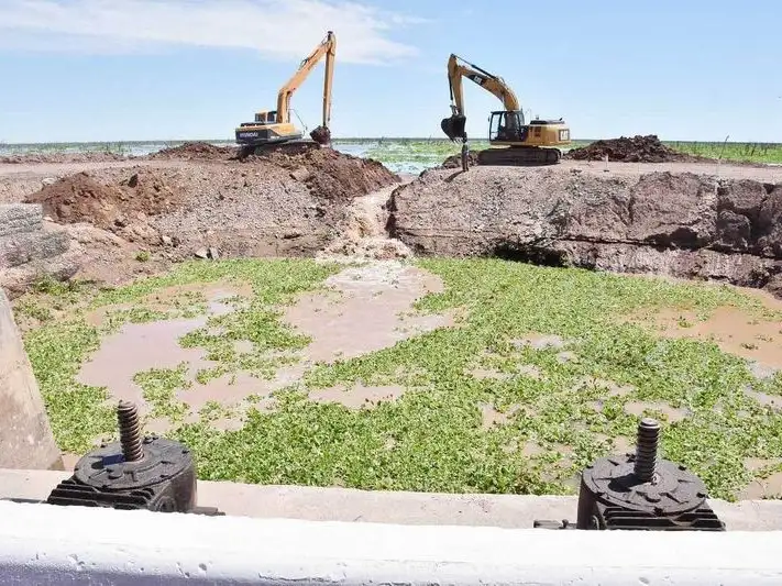 “Es constante el trabajo en obras públicas 
en la provincia”, aseguró el titular de la DPV