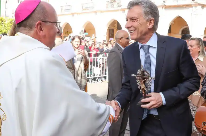 Macri fue a Salta para "rezar como uno más por el futuro de todos los argentinos"