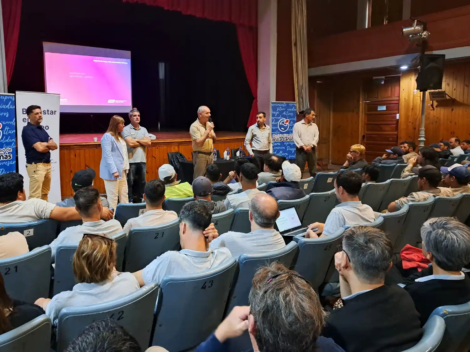 El intendente Norberto Gizzi participó de la apertura.