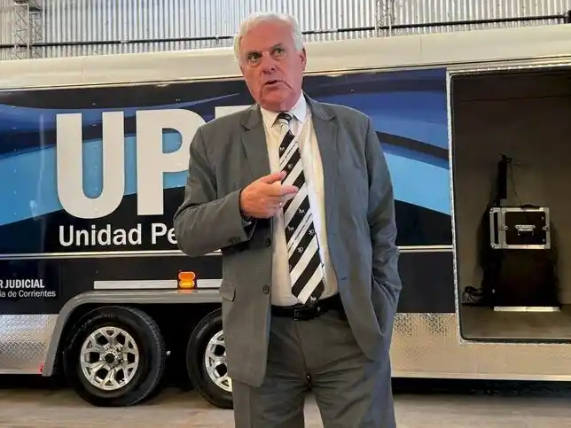 Panseri dijo estar, en
un 98%, de acuerdo