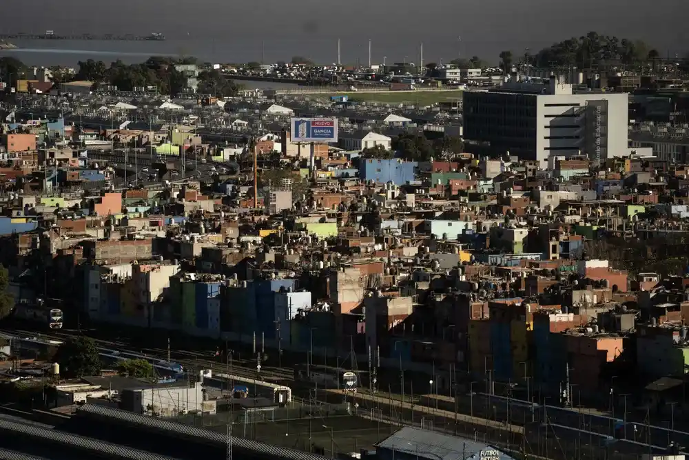 Suba por encima de la inflación: una familia tipo necesitó $ 1.257.329 en noviembre para no ser considerada pobre