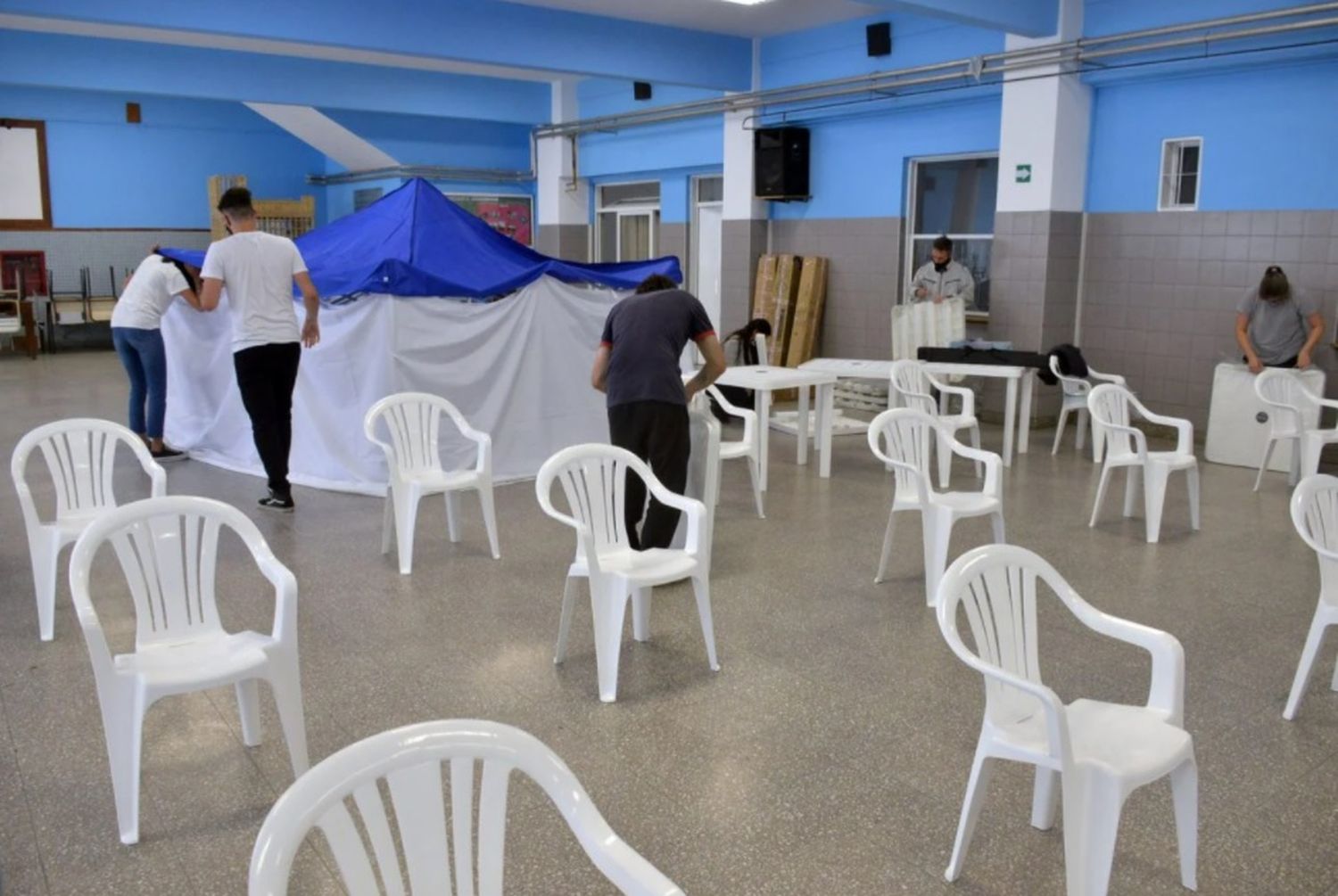 Marcha atrás en Tandil: No usarán escuelas como centros de vacunación masivos