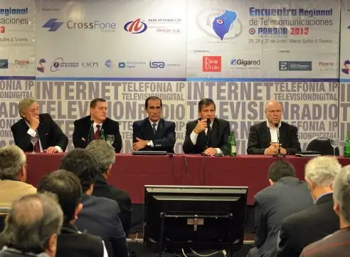 Destacan políticas públicas para el desarrollo de las telecomunicaciones 