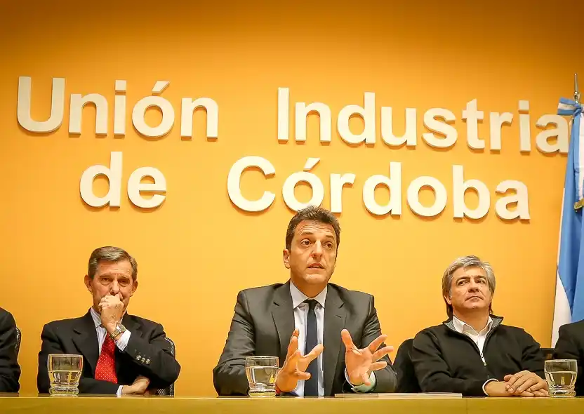 Massa prometió en Córdoba una etapa "de disminución del nivel de presión fiscal"