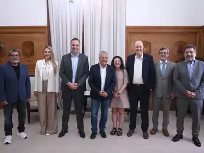 Los integrantes del Consejo de Mayo, donde se debatió el proyecto de reforma laboral. (Foto: Infobae)