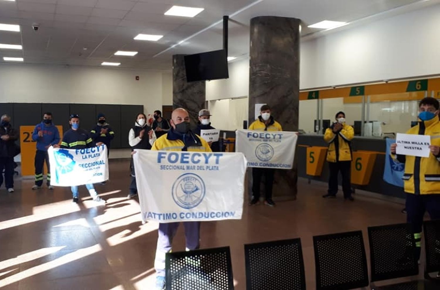 Trabajadores del correo reclaman paritarias y condiciones laborales