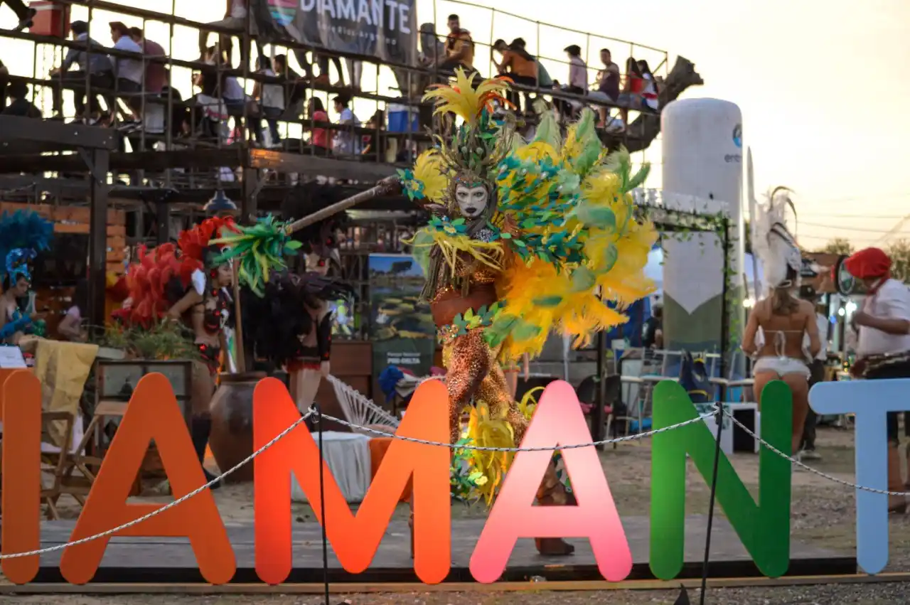 Diamante tiene nueva marca institucional