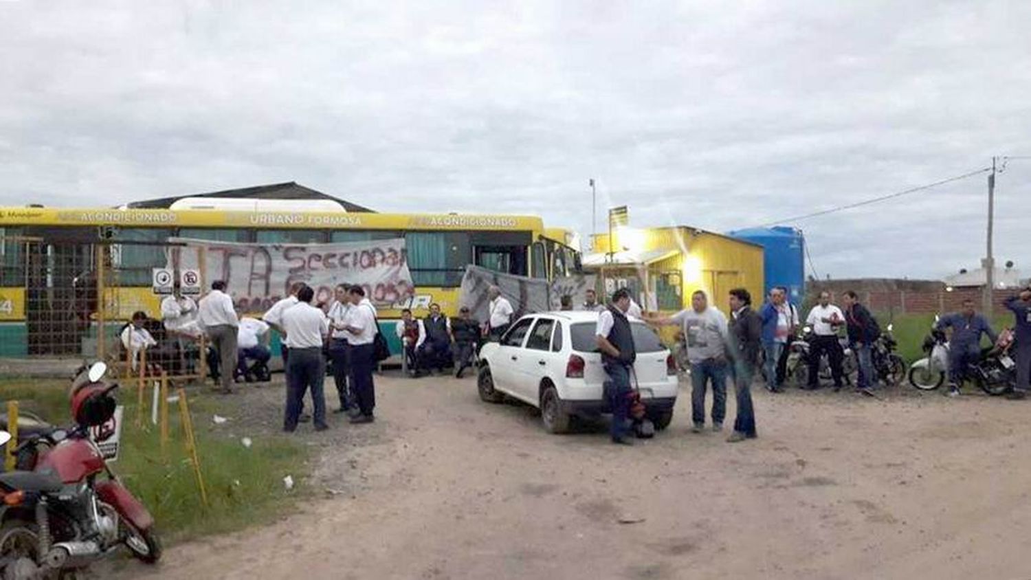 La UTA anunció un nuevo paro de 72 horas 
para la semana que viene en el interior del país