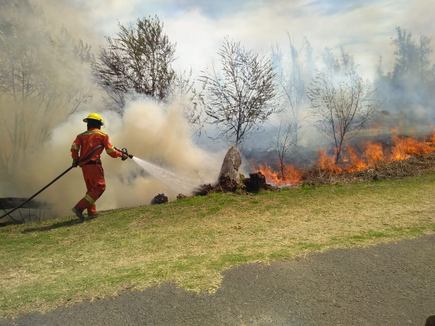 Bomberos advierte por incendios, las altas temperaturas y la quema en domicilios particulares