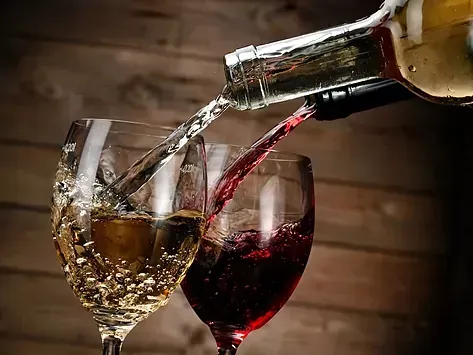 Un brindis por la amistad con vinos boutique, sorteos y gastronomía consciente