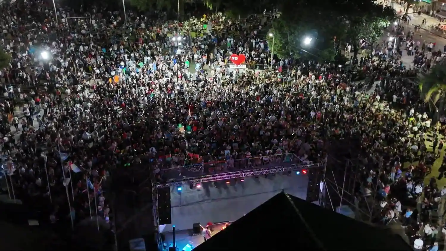 Más de 30.000 personas disfrutaron de los carnavales roldanenses