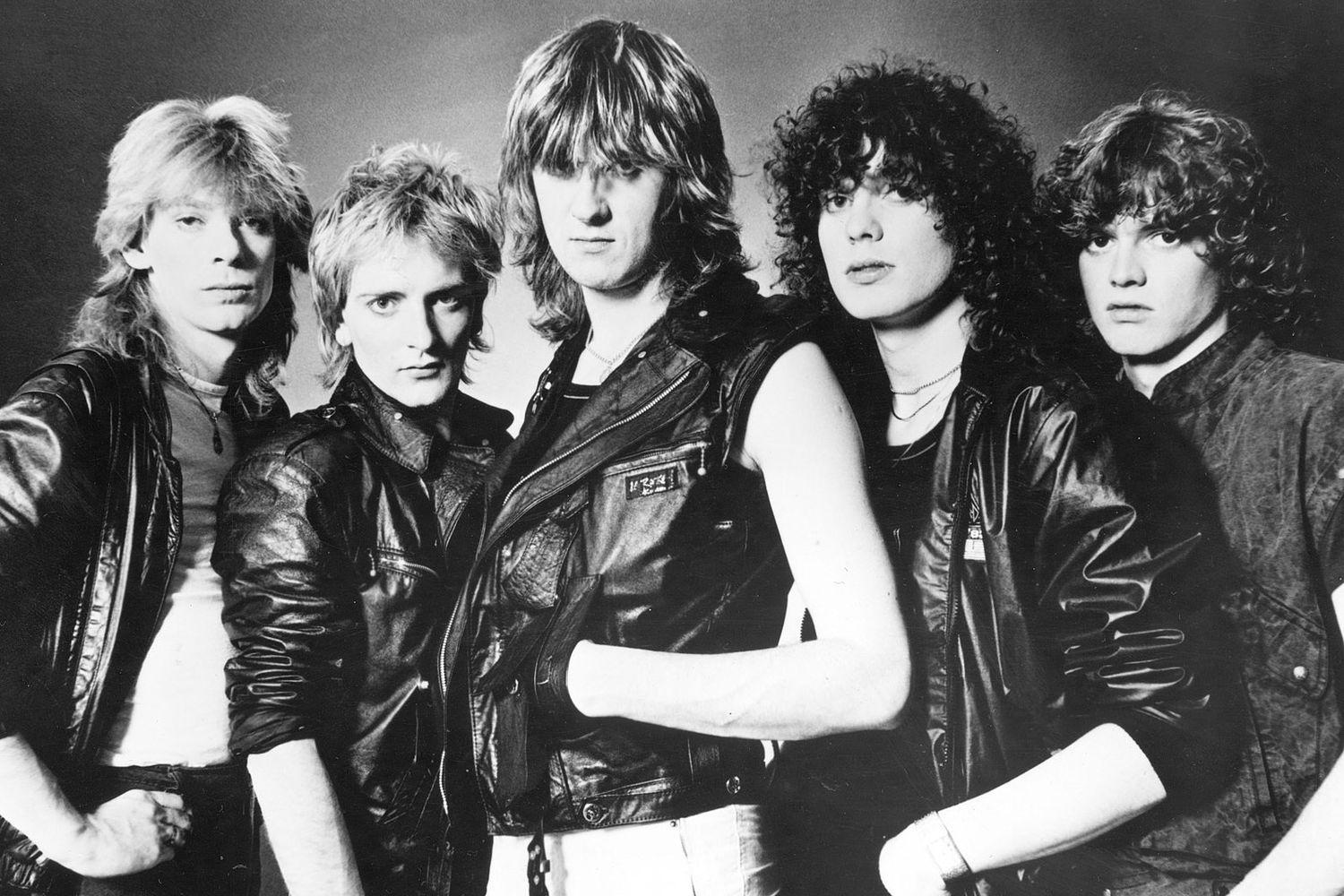  Joe Elliott 1 de agosto: ¡Feliz Cumpleaños