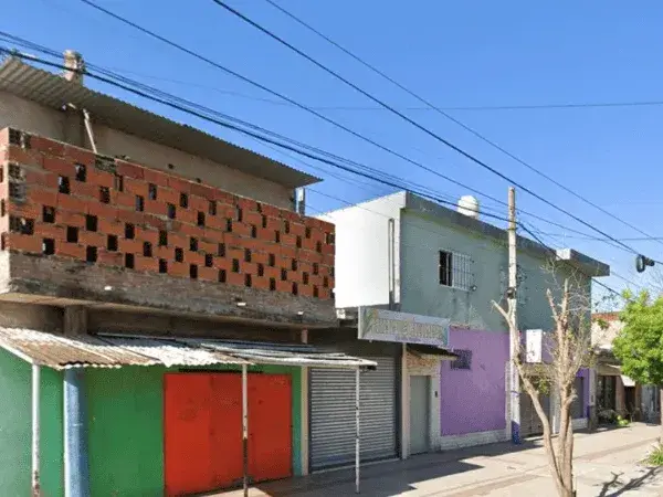 Juan José Paso al 6200.