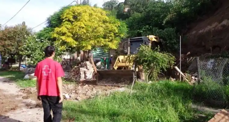 Temporal: Cruz Roja entrega provistas a los damnificados