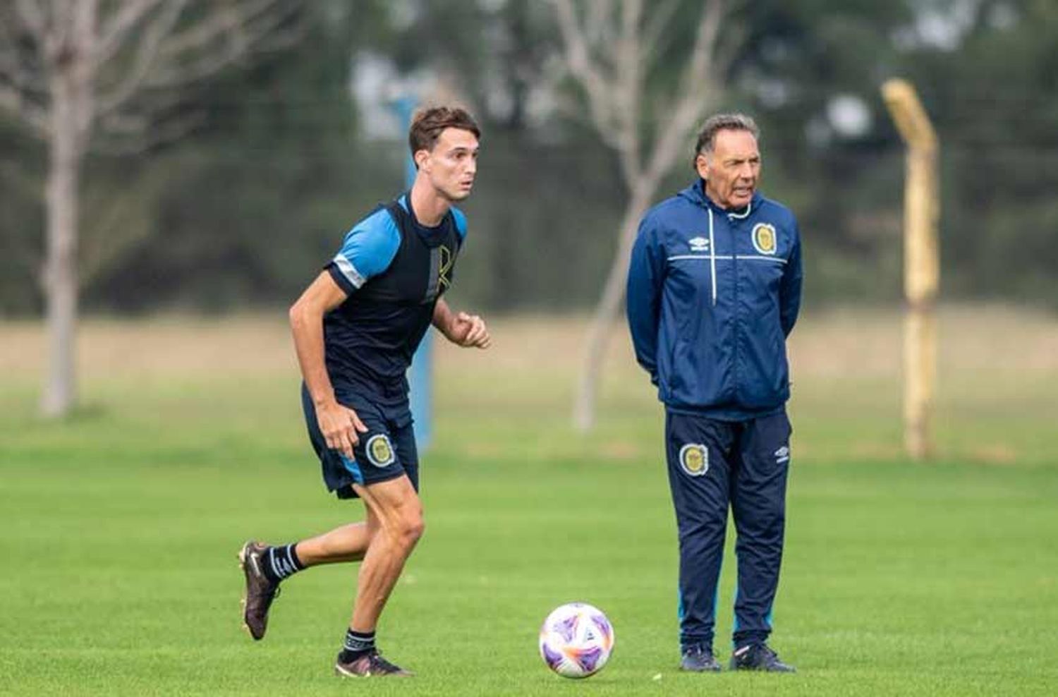 Russo haría dos cambios para el debut en Copa Argentina