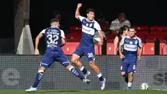 Gimnasia pasó otro escollo y habrá clásico en semifinales