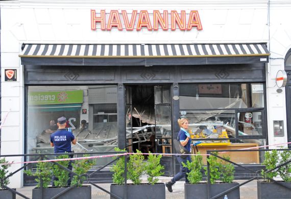 "El techo crujió": el relato de la caída del cielorraso de la cafetería