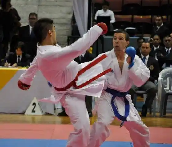 Francisco Nievas en combate. 