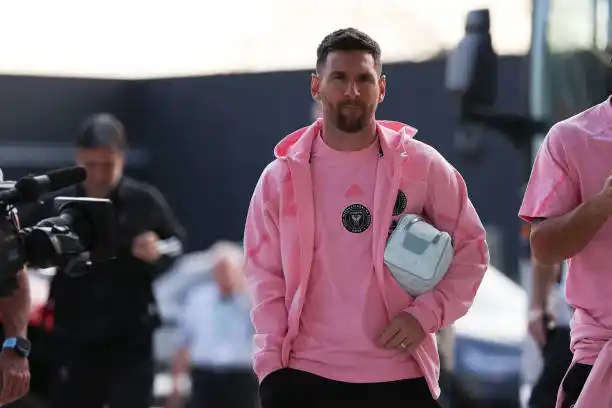 Messi se entrenó con normalidad.