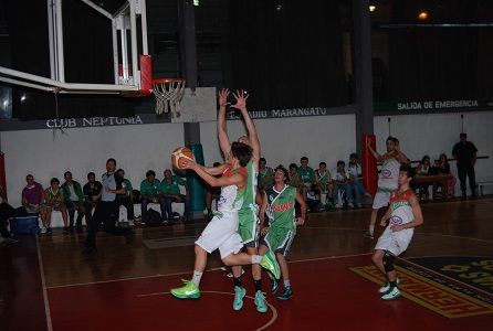 Neptunia derrotó a Racing y lo mandó a Concordia