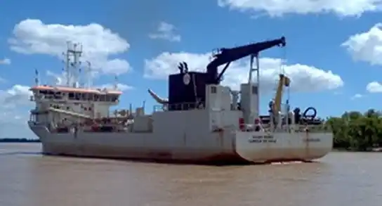 Trabajadores de la draga amenazaron con una huelga