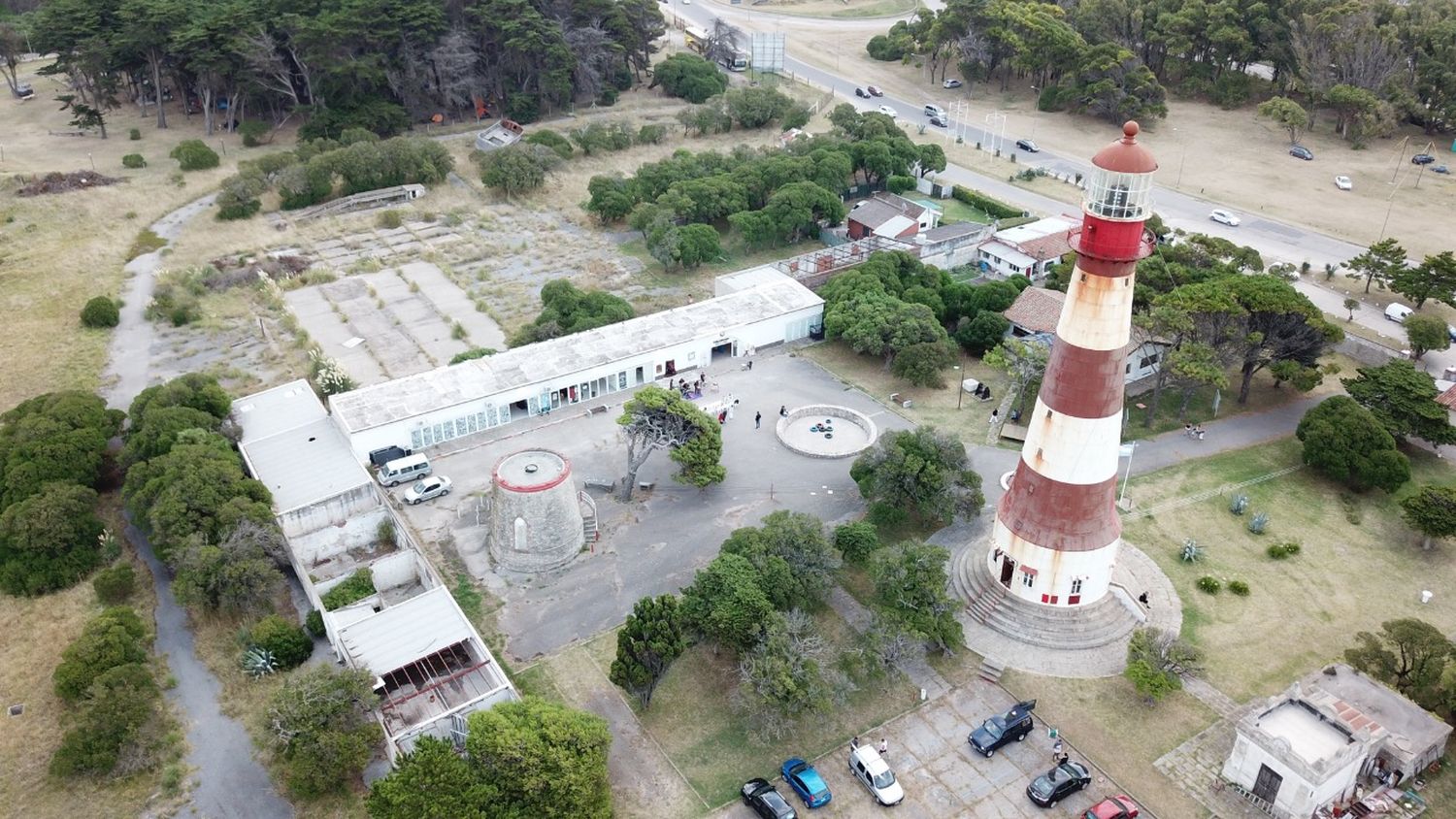 La polémica se dio a raíz del predio cedido por el Municipio para el desarrollo de una micro destilería de gin en la Reserva Paseo Costanero Sur.