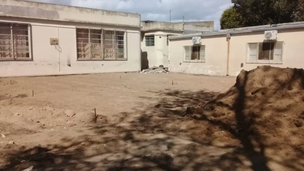 El Municipio avanza con las obras  de mejora en la Escuela Primaria 5