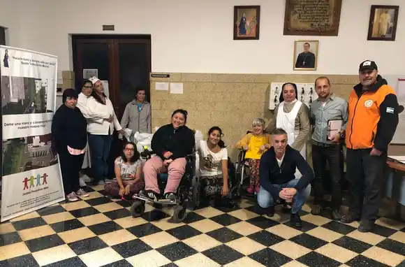 Cierre Cultural 2019: entregaron donaciones en la Gruta de Lourdes