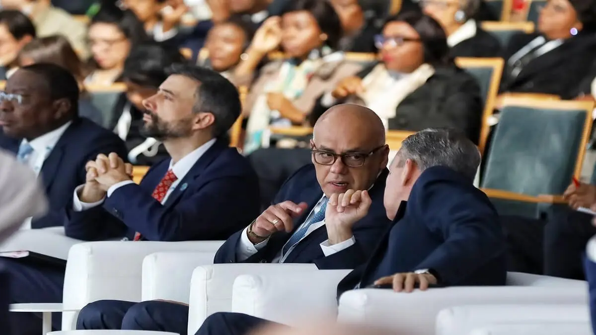 SANCIONES Vs. ELECCIONES: en esto se empeñan Blyde y Rodríguez en París (+Fotos)