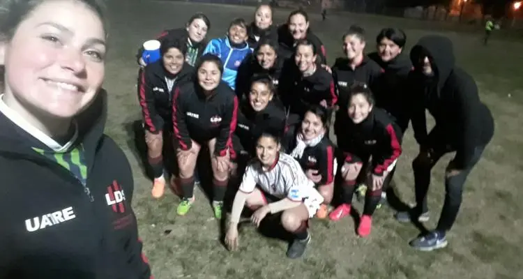 Clasificada a cuartos de final, la selección femenina cerró la primera fase con una victoria ante Campana