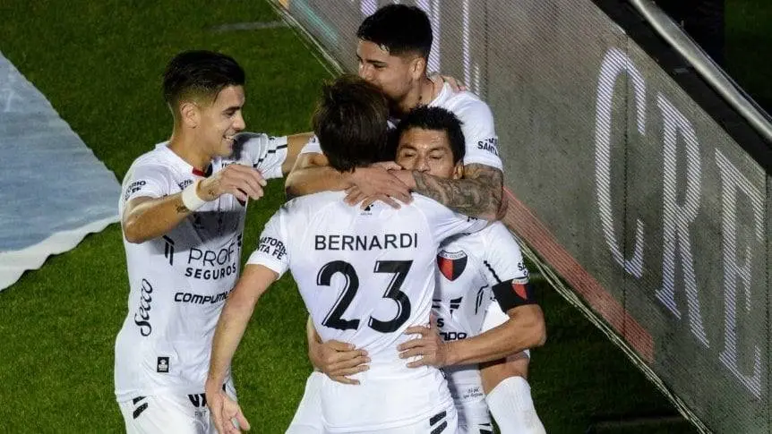 Copa Liga Profesional: Colón, a la final tras vencer a Independiente