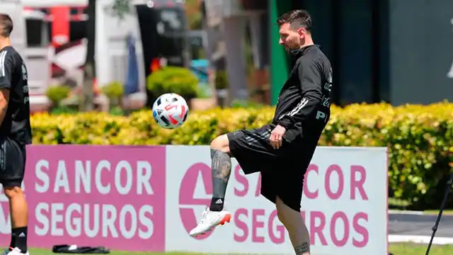 Messi no sería citado a la Selección Argentina por un acuerdo entre PSG y AFA