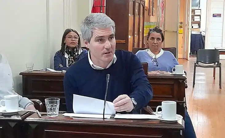 Crecen los tensos cruces entre el radicalismo y Nueva Necochea