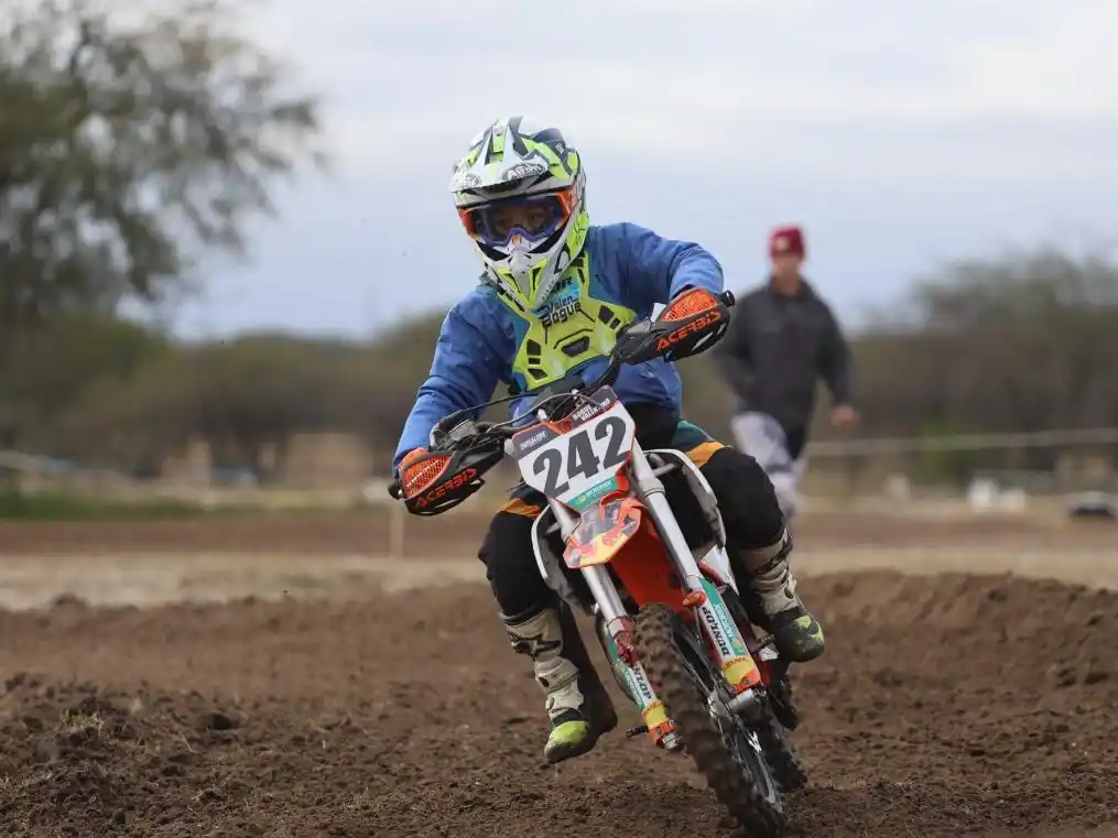 Valentino Bogue se impuso en el Enduro Entrerriano en Gualeguaychú